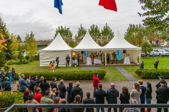 Victoria City Hospital reopening ceremony